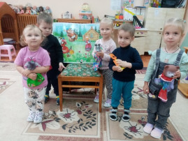 «Сказка ложь, да в ней намёк, добрым молодцам урок» «Сказка ложь, да в ней намёк, добрым молодцам урок».